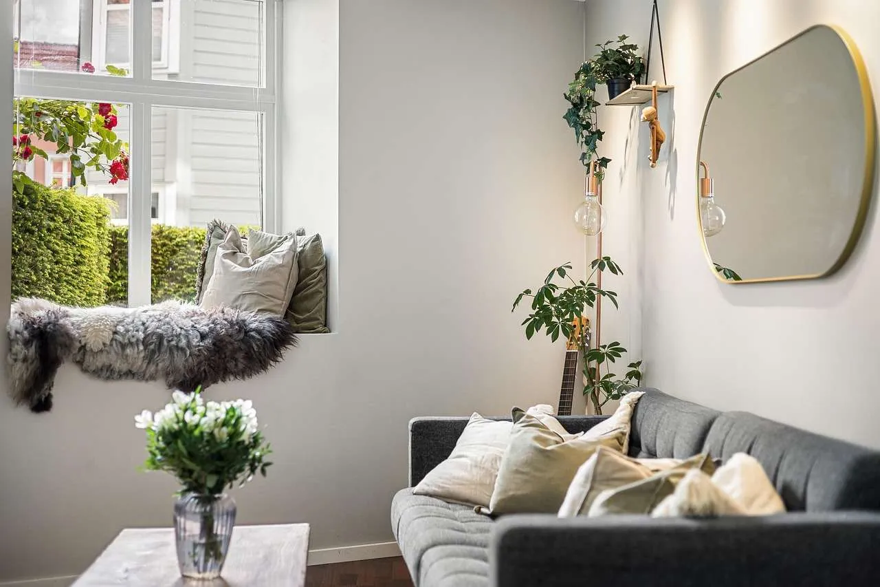 Home Window Tint: Comfort, Savings & UV Protection